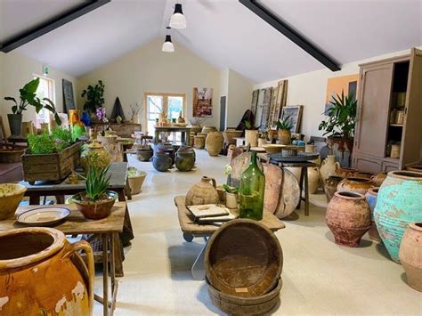 Antiques and vintage store opens in Cirencester