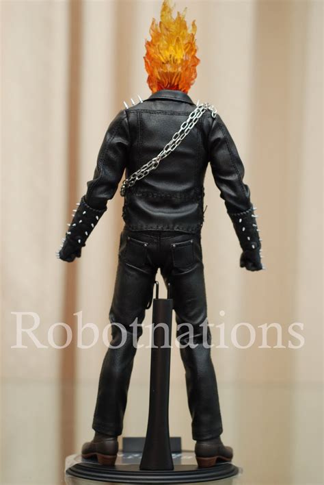 Robotnations: Hot Toys 1:6 Ghost Rider with Hellcycle MMS133