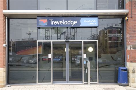 TRAVELODGE, MACCLESFIELD - Dortech Architectural Systems Ltd.