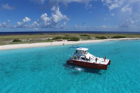 Boat Trip To Klein Curacao: Triphobo