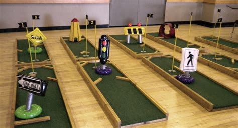 Mini Golf Course Bx9 (MP300/350) Wooden 9 hole course – Carnivals for ...