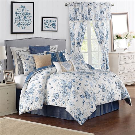 Ardenelle Blue Floral 4-Piece Comforter Set | Comforter sets, Floral ...