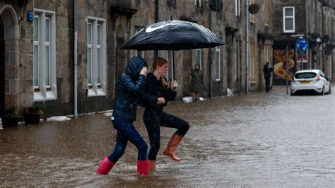 Scotland flooding: Heavy rain causes flooding across many parts of ...