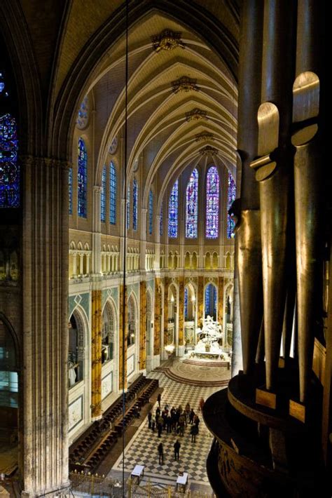 PJ and the Ambulatory – Chartres 2012 (Dennis Aubrey) | Gothic church ...