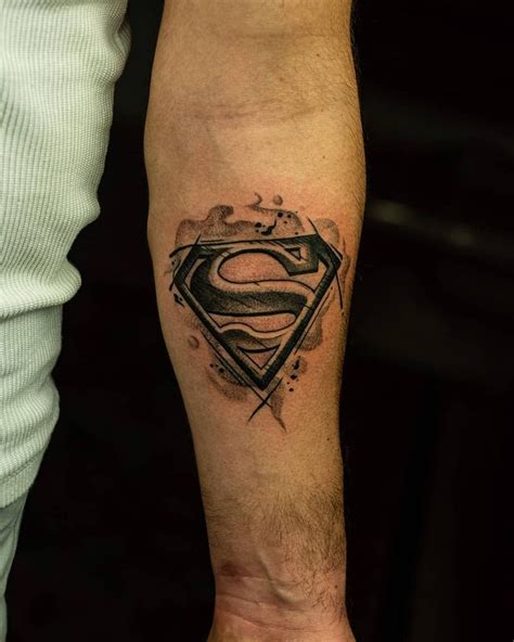 45 Memorable Superman Tattoo Ideas [2024 Inspiration Guide] | Superman ...