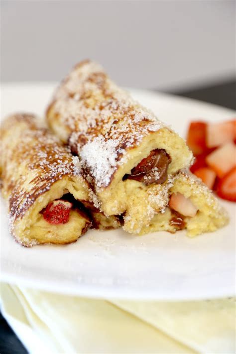 Strawberry-Nutella French Toast Roll-Ups | Weekend Breakfast Recipes ...