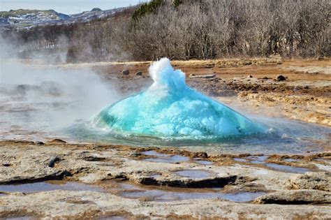 geyser geysir eruption strokkur iceland Iceland Photos, Golden Circle ...