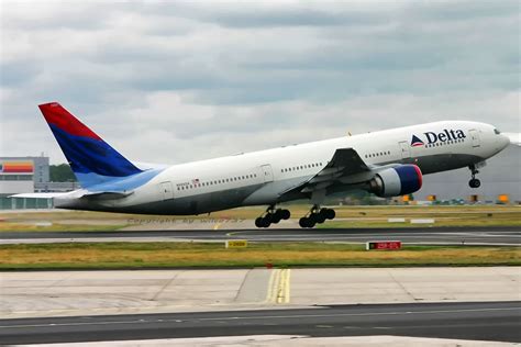 Why Delta Air Lines Took On The Boeing 777