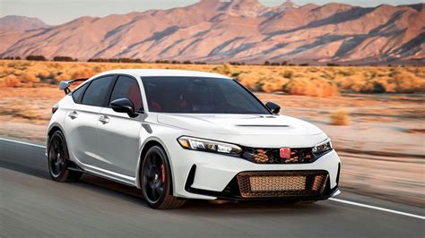 2023 Honda Civic Type R goes on sale, costs $43,990