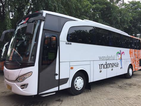 Bus Pariwisata Panorama - Jakartarentbus