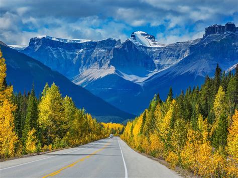 How to Plan the Perfect Western Canada Road Trip