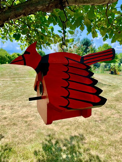 Cardinal Birdhouse - Etsy