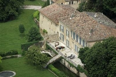 Chateau Miraval: Brad And Angelina Lease French Estate (PHOTOS ...