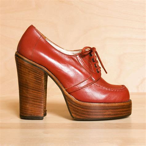 Vintage 1970s platform shoes 5.5. Burnt sienna chunky platform oxfords ...