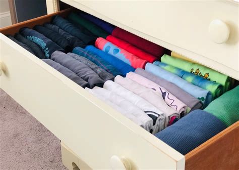 How to Fold Clothes to Save Space (Using Marie Kondo Folding Method)