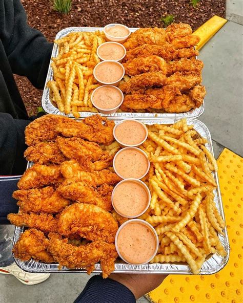 Raising Cane's Chicken Fingers in 2020 | Food cravings, Food recipies ...