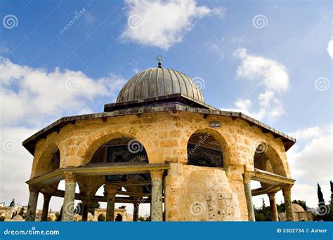 Mosque Dome Stock Photo | CartoonDealer.com #3302734