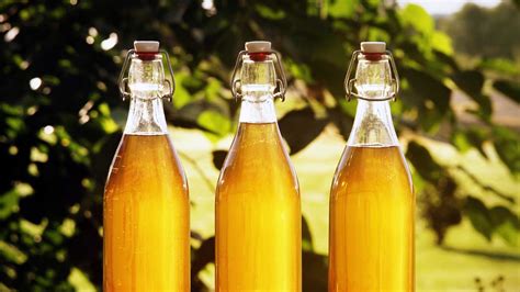 What Is Mead, and Is It Good for You?