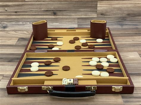 Backgammon Game set, Backgammon game pieces in carrying case, Retro ...