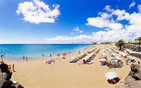 LANZAROTE'S TOP 5 BEACHES FOR THIS WINTER