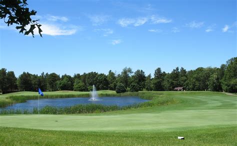 Lake Arrowhead Golf Course Gallery - Wisconsin Golf Trips