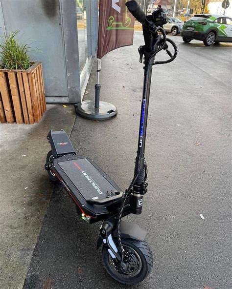 Best 60-70 MPH Electric Scooters (August 2021)