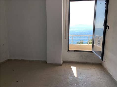 SEA VIEW APARTMENT NEXT TO THE BEACH – Albania Property