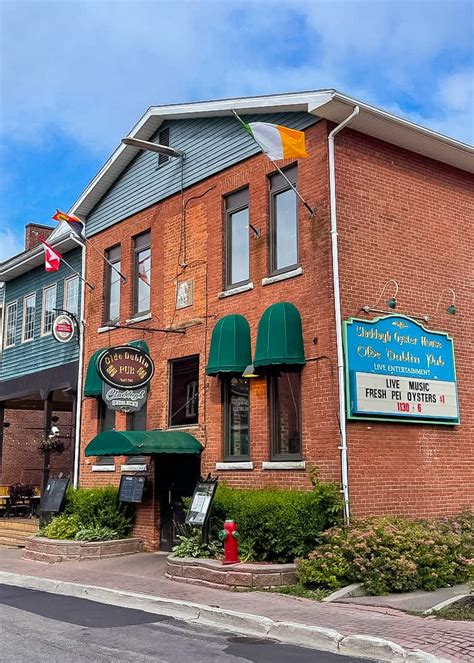 The 15 Best Restaurants in Charlottetown PEI That You Really Need to Try