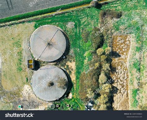 Drone Top Down View Pair Old Stock Photo 2287190803 | Shutterstock