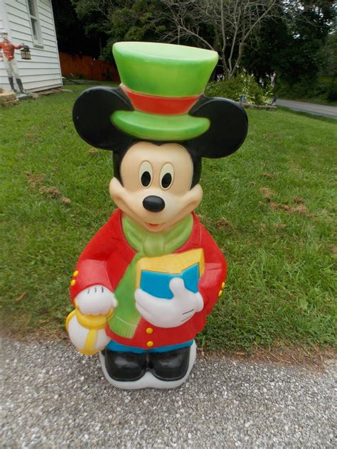 10 reasons to Install Mickey Mouse Christmas Lights Outdoor - Warisan ...