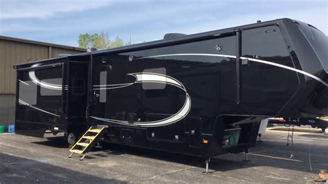 Luxury 5Th Wheel Toy Hauler | Wow Blog