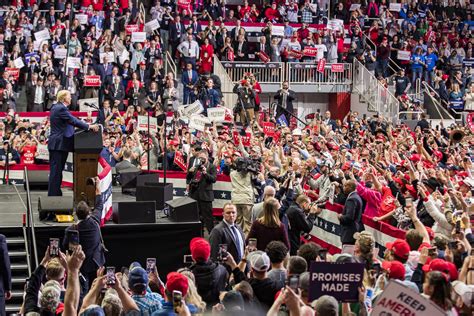 How Many Attended Trump’s North Carolina Rally? Crowd Photos | Heavy.com