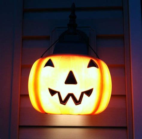 Pumpkin Porch Light Covers: 6 Steps (with Pictures) Halloween Porch ...