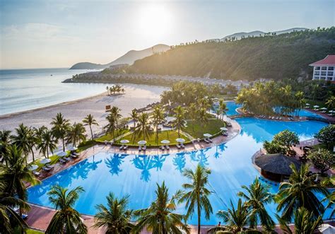 Top 8 khách sạn Nha Trang gần biển có view ĐẸP nhất - khách sạn nha ...