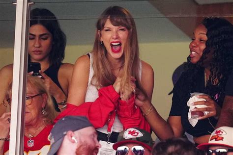 Every Time Taylor Swift Went to a Kansas City Chiefs Game — and Whether ...