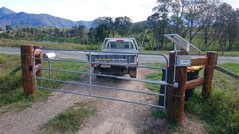 Solar Single Swing Electric Gate Opener, Heavy Duty Installed - Solar ...