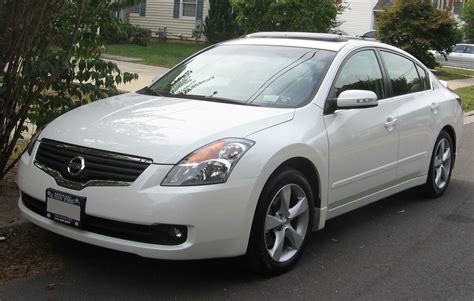 Nissan Altima IV (L32) 2006 - 2009 Sedan :: OUTSTANDING CARS