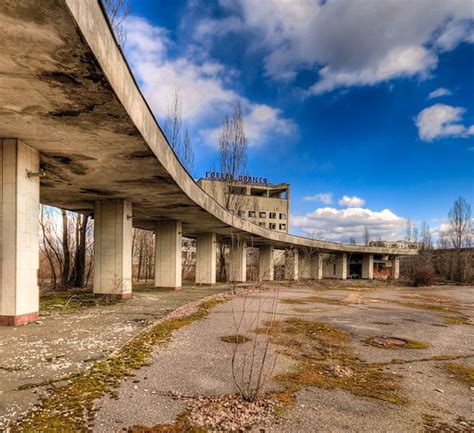 The town of Pripyat remains abandoned to this day | Chernobyl, Ghost ...