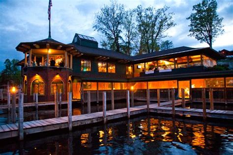 Beautiful Lakefront Boathouse Restaurant on Lake George | Lake george ...