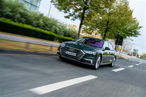 2020 Audi A8 plug-in hybrid is seriously smooth - CNET