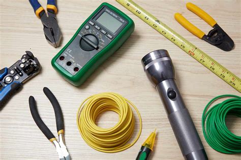 8 Amazing Electrical Hand Tools for 2024 | Storables