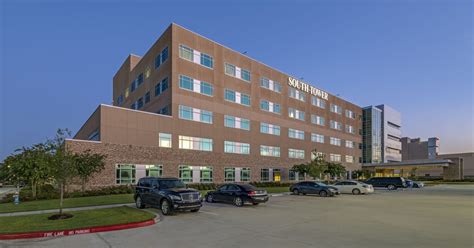 HCA Kingwood Medical Center ICU Vertical Expansion | DPR Construction