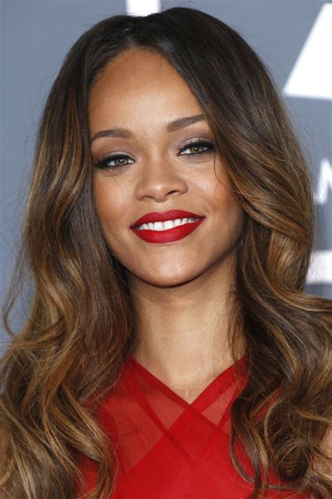 Famous Pisces: Celebrities with Pisces star sign | Rihanna hairstyles ...