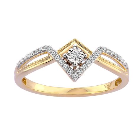 Wonder Woman 9ct Gold 0.08ct Diamond Ring | H.Samuel