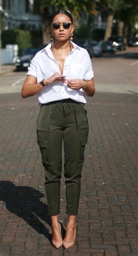 Green khaki pants womens outfit | Loungewear Outfits | cargo pants ...