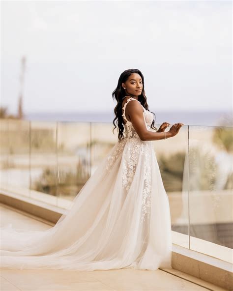 Simone Biles Wedding Dress: See Her Magical Gown