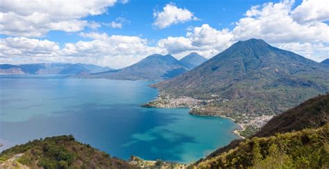 Ultimate Guide to Panajachel, Lake Atitlan (in 2024)