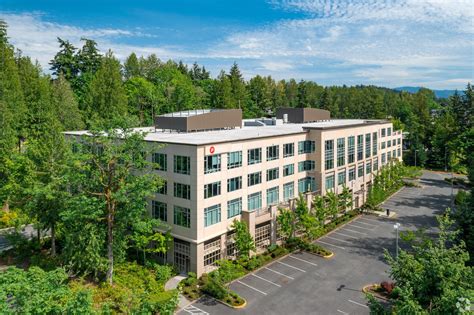 18300 Redmond Way, Redmond, WA 98052 - Redmond Technology Center | LoopNet