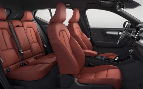 2023 Volvo XC40: 93 Interior Photos | U.S. News