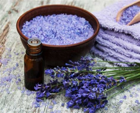 Learn How To Make Lavender Bath Salt At Home! | HerZindagi